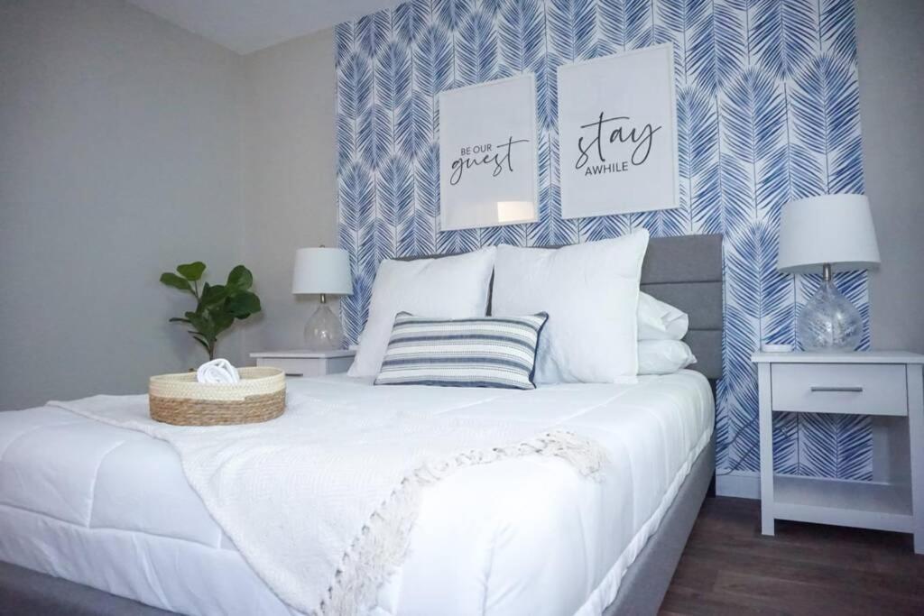 The Beach House At Seascape Steps From The Beach, Marina And Shops! West Palm Beach Buitenkant foto